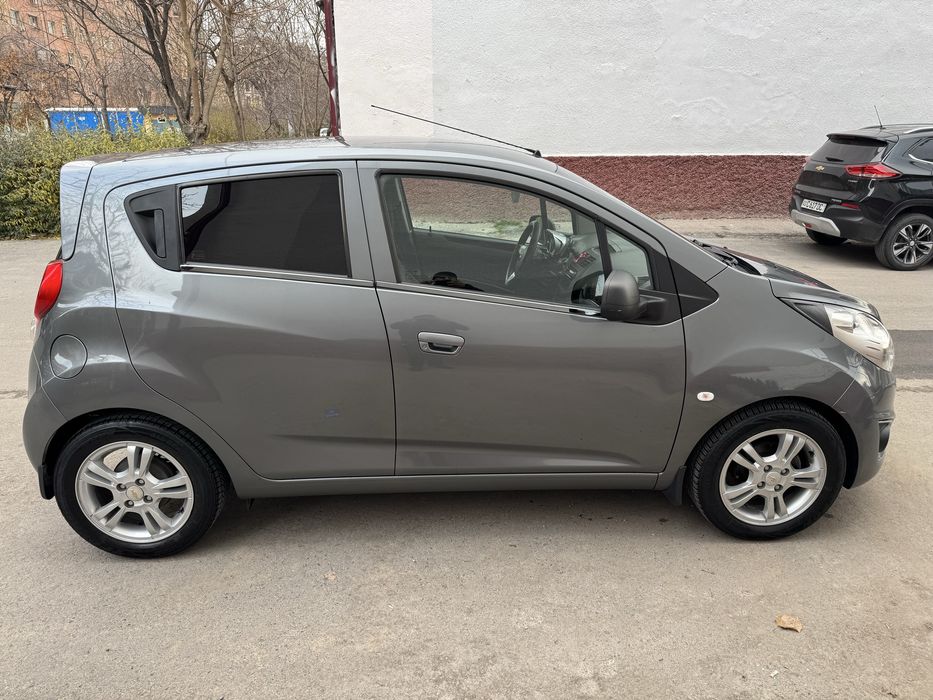 Chevrolet Spark 2020 • МКПП • 85 000 км