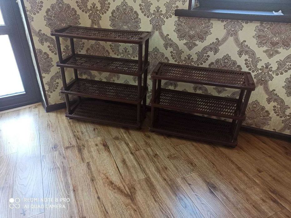 Подставка для обуви / Полка для обуви / Этажерка.