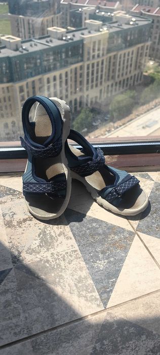 Сандалии детские