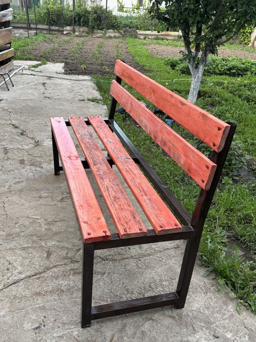Скамейка садовая