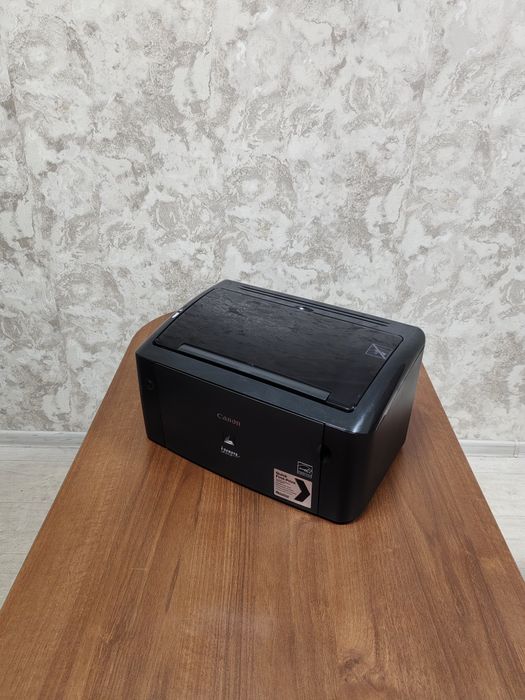 принтер лазерный  Canon в идеальном состояние