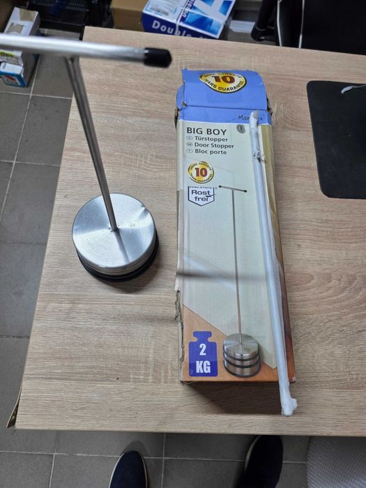 Bumper pentru usa WENKO, 11 x 68 cm, realizat din otel inoxidabil masiv