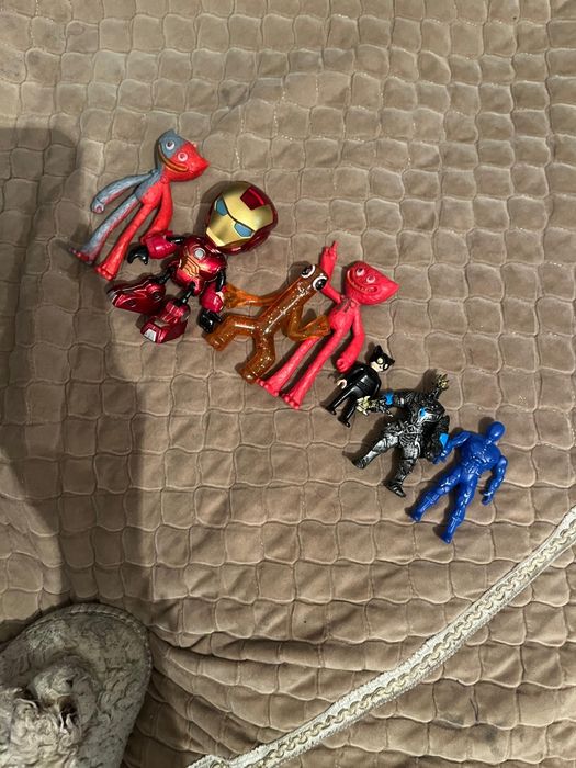 Игрушки, супергерои