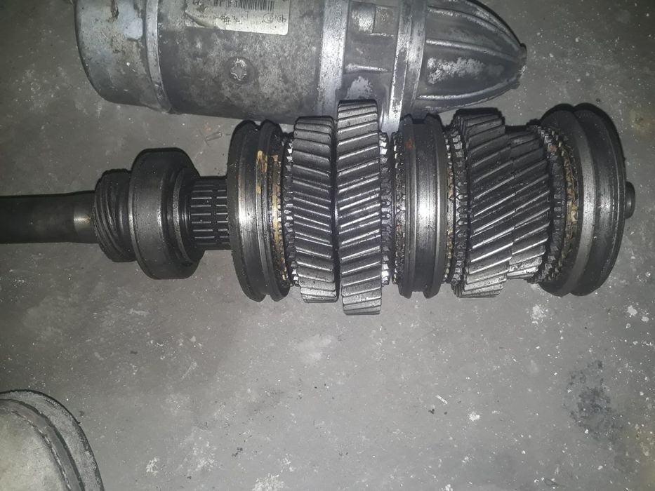 Продам на двигатель сотка