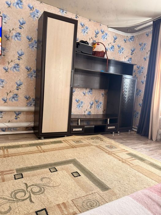 Продам спальный гарнитур и шкаф