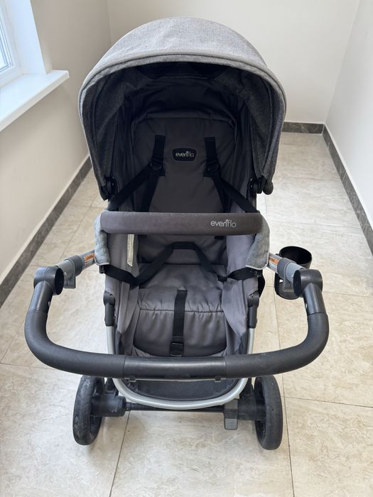 Детскую коляску Evenflo 3 в 1 для двойни