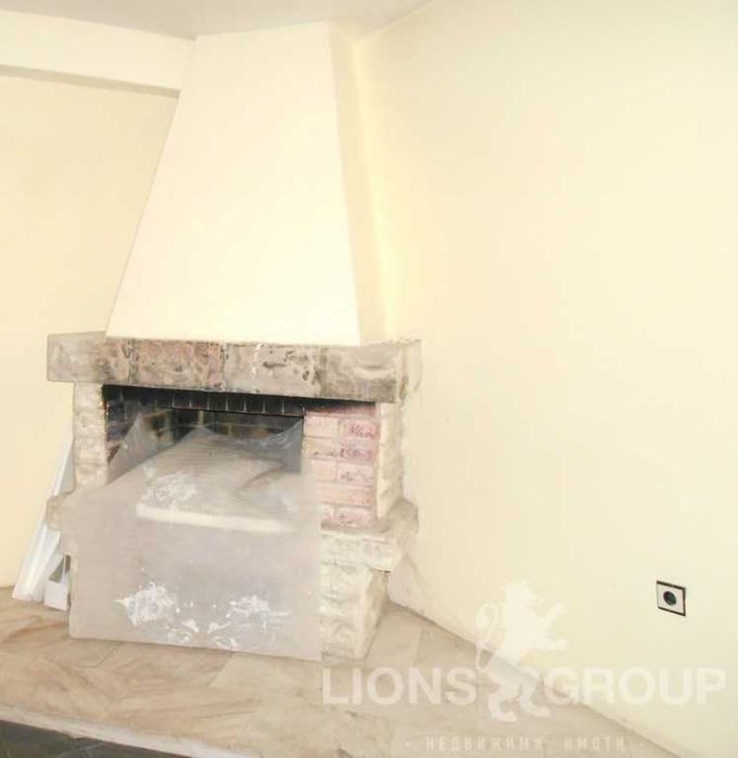 Продава се Тристаен апартамент в Варна, Бриз - 100 кв.м за 850 €/кв.м - Снимка #1