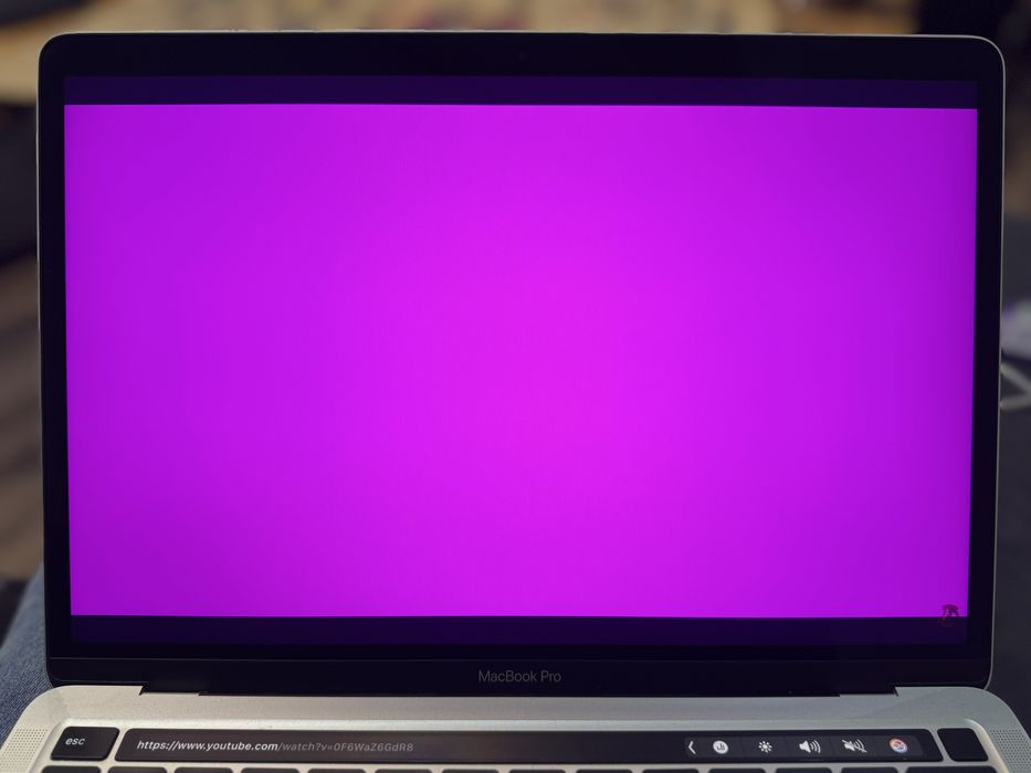 Macbook 13 pro M2 16gb 512