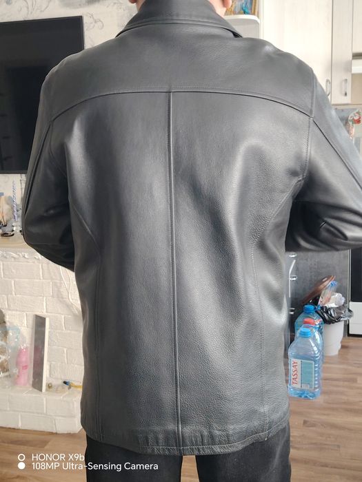 Продам кожаную куртку Натуральная