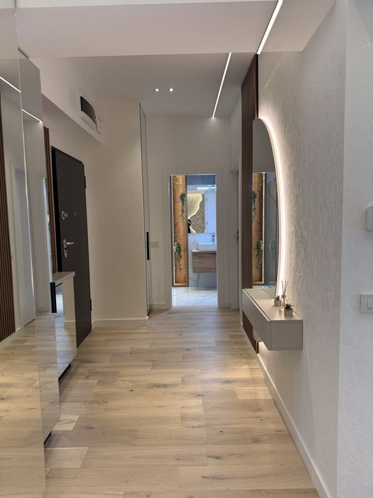 Inchiriez apartament cu 2 camere , Prima inchiriere