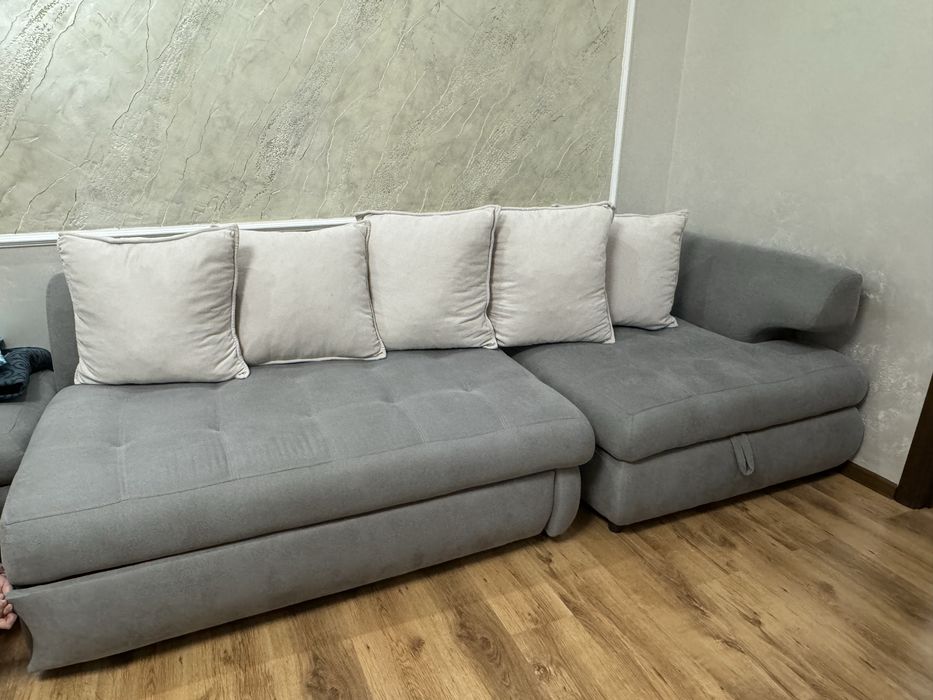 Диван для гостинной