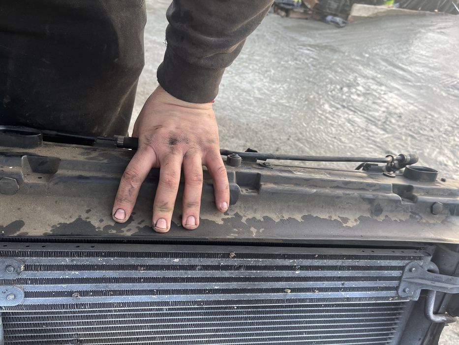 радиатори перка бмв/bmw m5 e60 m6 e63 бмв м5 м6 перка радиатор