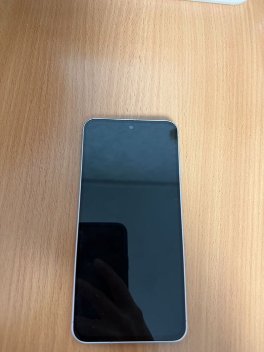 Samsung A56 в идеальном состоянии