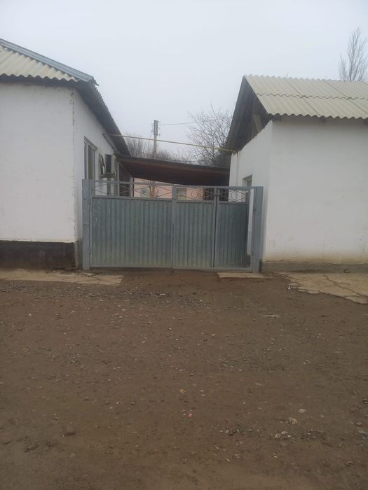Продажа 4-ком дома ,с магазином.