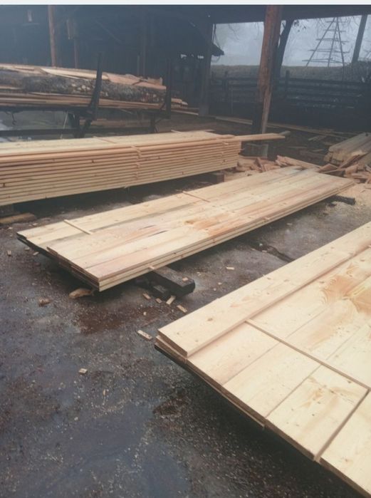 Vand cherestea de calitate direct de lq producator