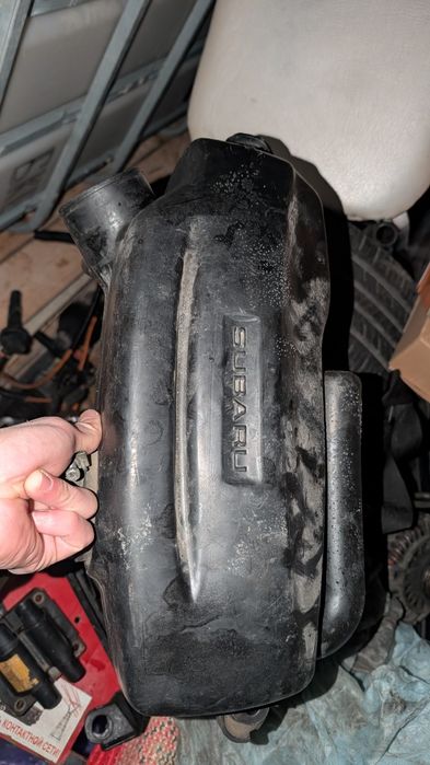 Резонатор и короб воздушного фильтра субару ej25d