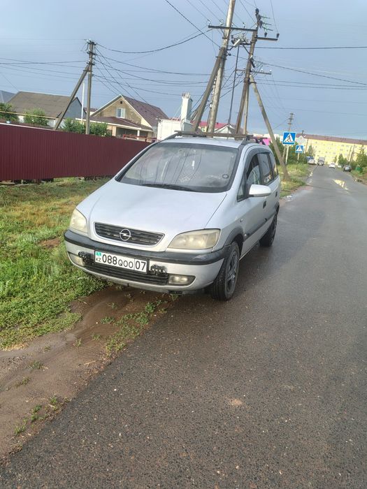 Срочно продам Opel Zafira