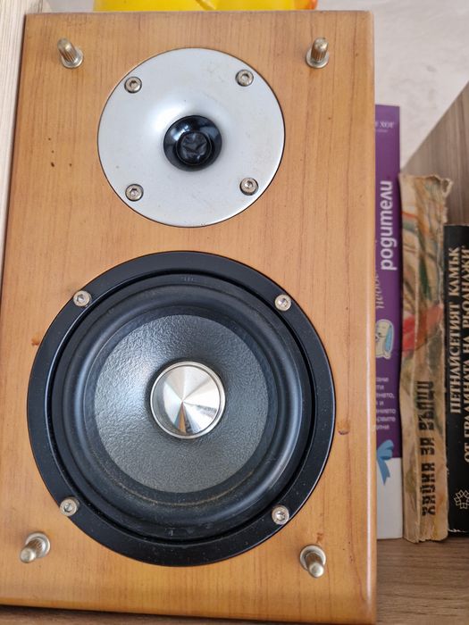 Тонколони Pure Acoustics