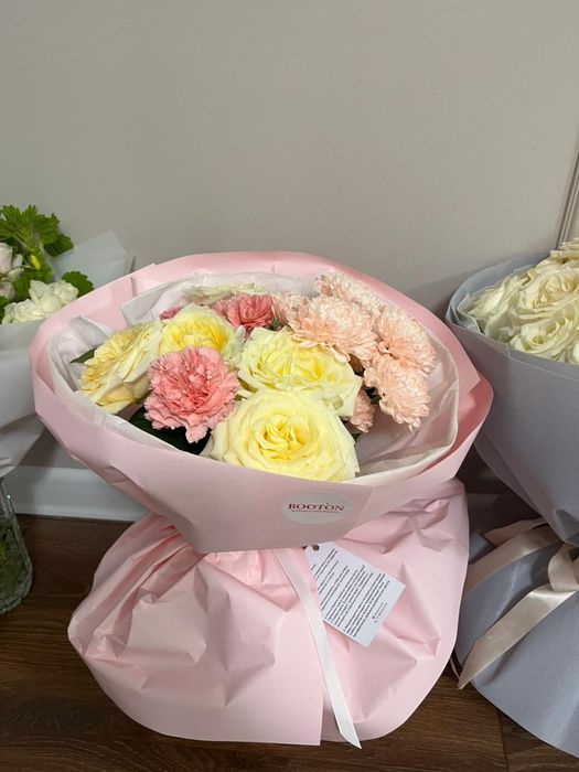 Цветы , букеты цветов продам