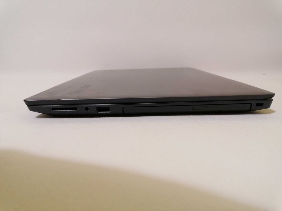 Laptop Lenovo i5 - 8250u  ( i7 gen 8 )