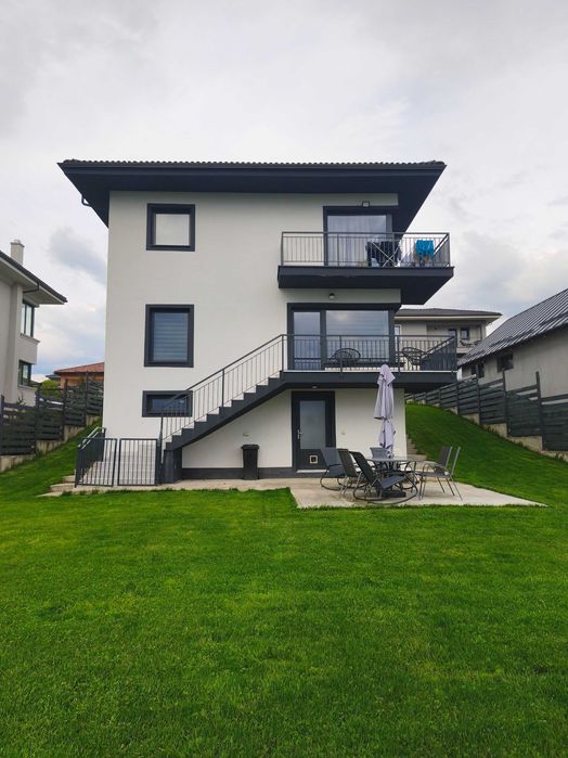 Casa finisată Dezmir