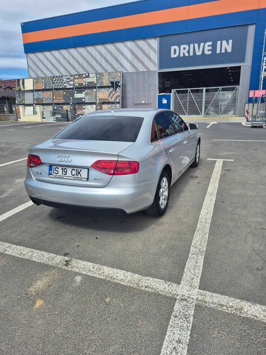 Masina audi a 4 2010
