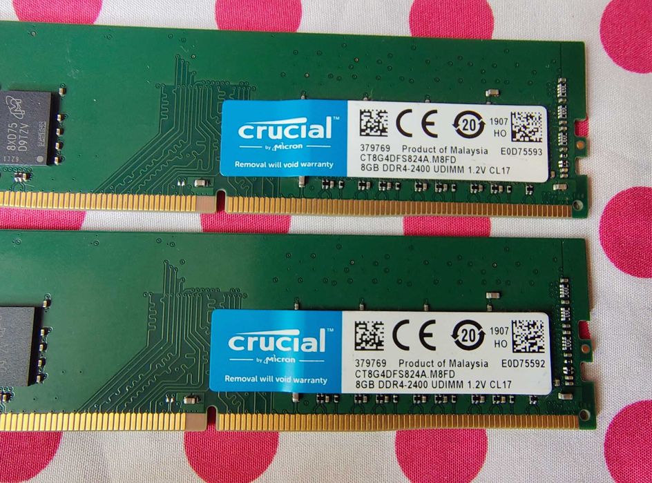 Memorie Ram Crucial 16GB ( 2 x 8 ) DDR4 2400MHz CL17.