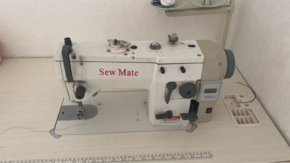 Sew Mate  машинка зикзаг