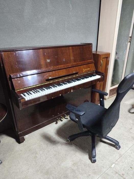 Пианино с доставкой