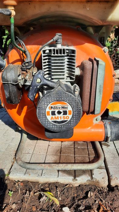 Моторна пръскачка OLEO-MAC  AM150