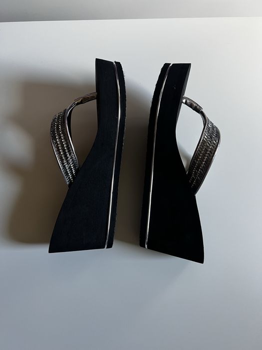 Guess чехли на платформа