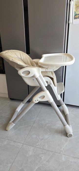 Стульчик для кормления Joie