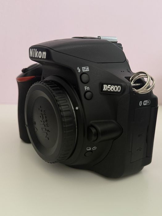 Nikon d5600 14260 cadre