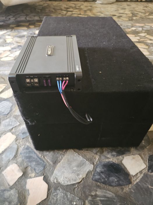 Услитил калонка Hertz