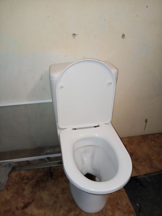 Продам унитаз бу