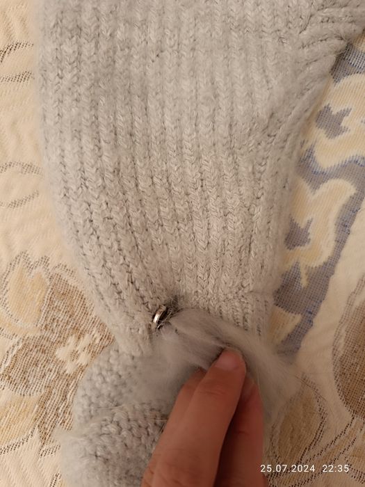 Детский вязаный комбинезон