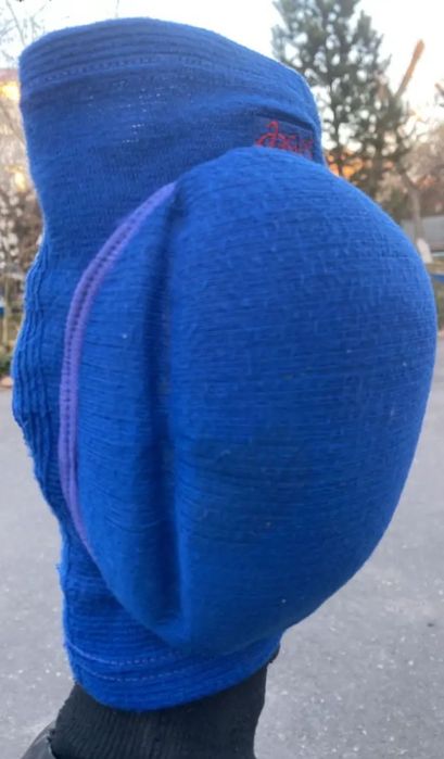 Наколенники для футбола