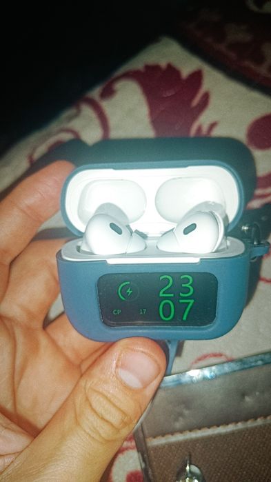 Airpods pro с экраном