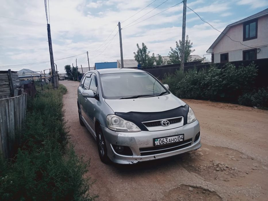 Продам Ипсум 2004