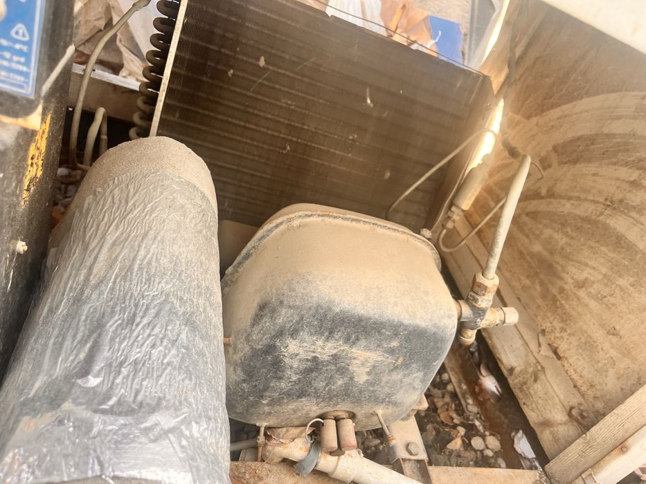 Продам холодильник СССР