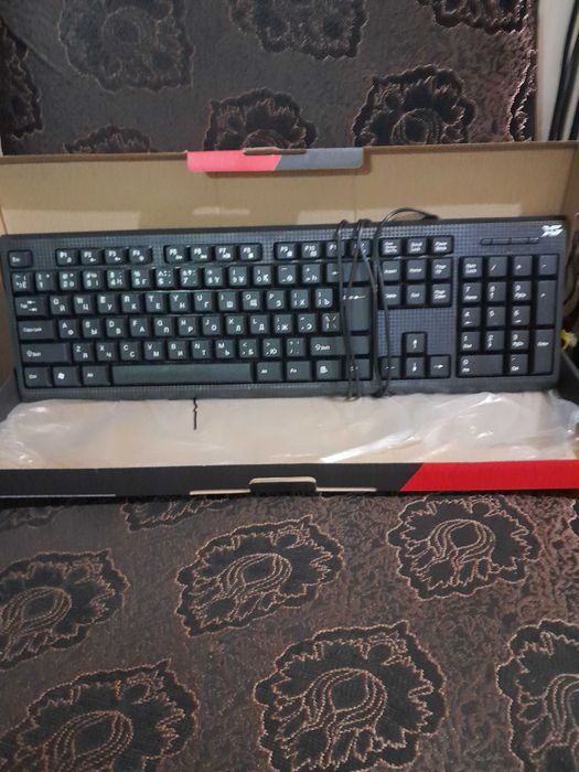 продам новую клавиотуру для пк