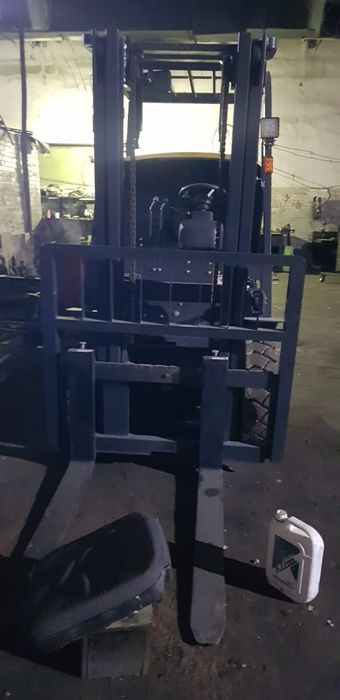 Вилочный погрузчик LIUGONC CPC030