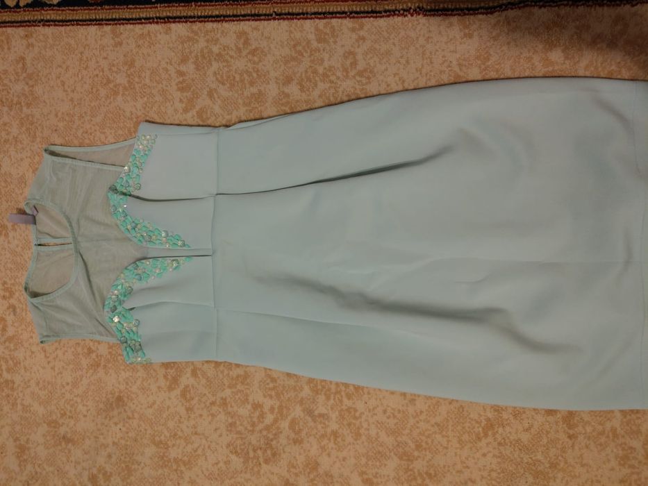 Rochie,salopeta fusta