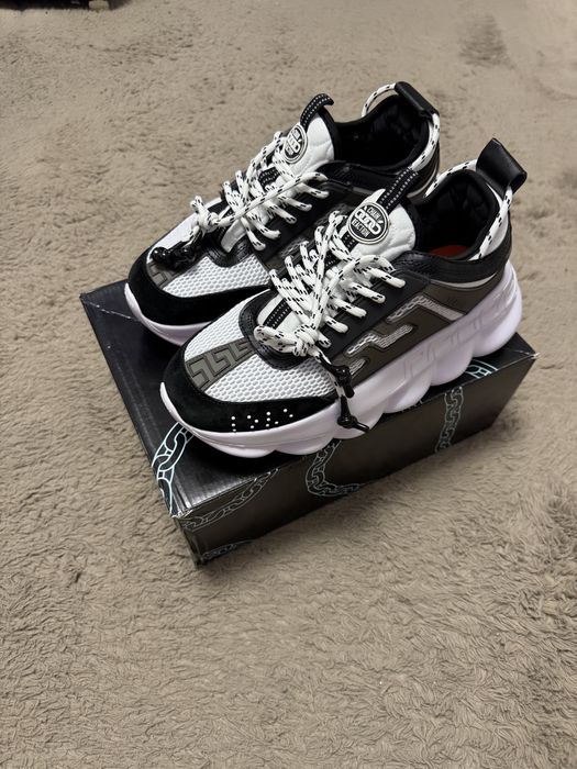 Versace Chain Reaction