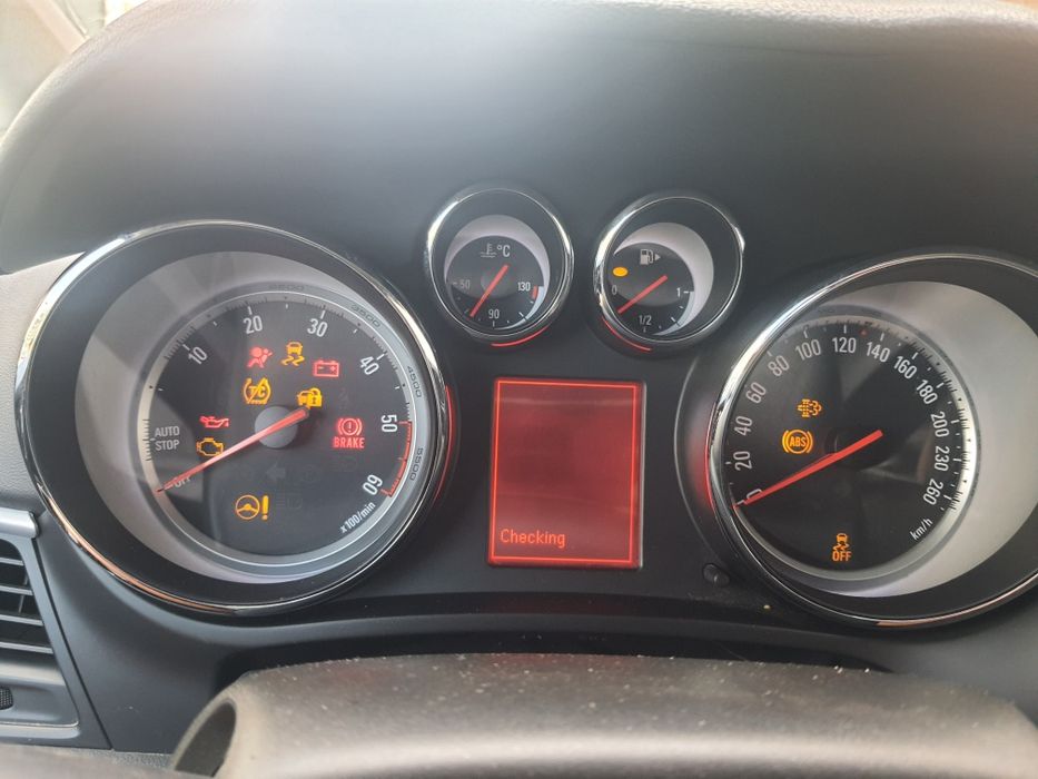 Opel zafira c 2012
