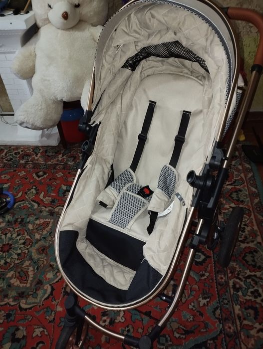 Продается детская коляска