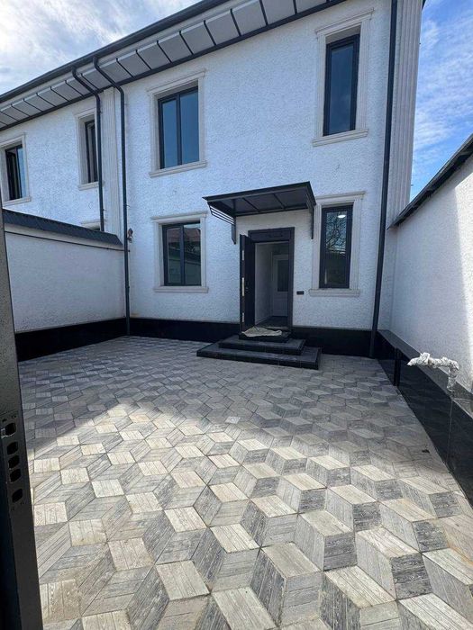 СРОЧНО! Продаётся современный 2-этажный дом в центре города