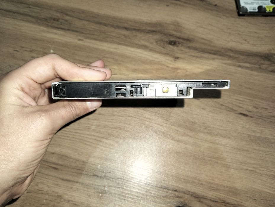 Дисковод для ноутбука