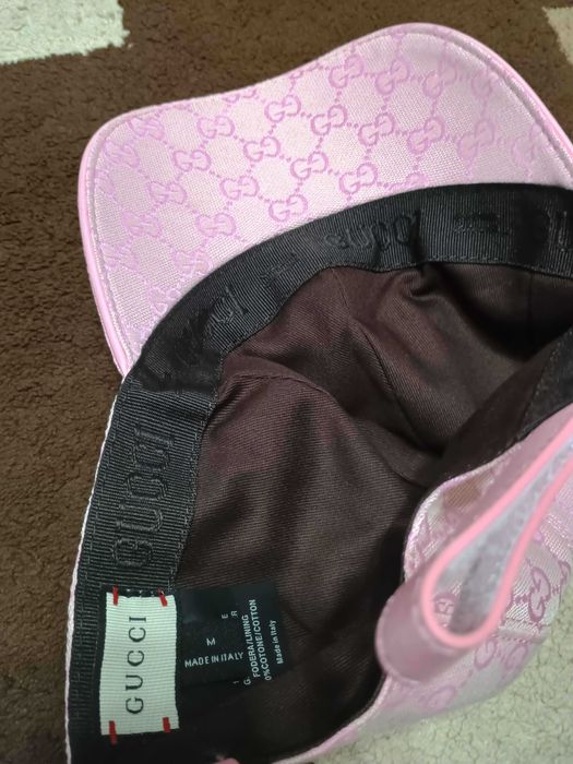 Șapcă Gucci Roz Pastel: Stil Iconic GG Supreme | Made in Italy
