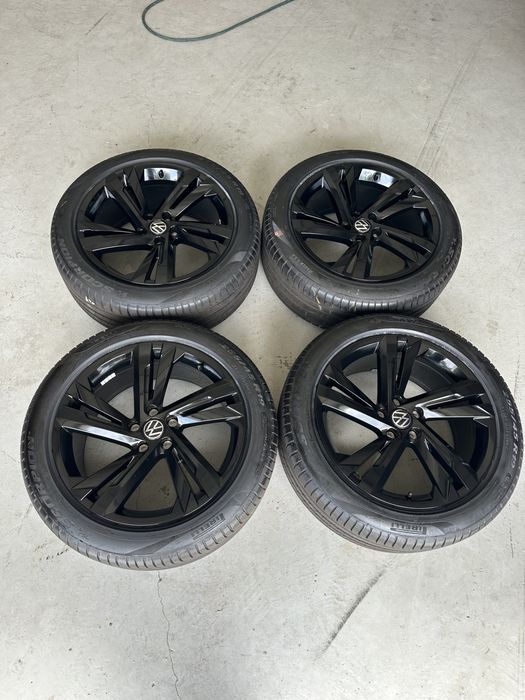 jante tiguan r line valencia 5x112 top anvelope 255 45 19 100v noi pirelli seal inside dot 2024